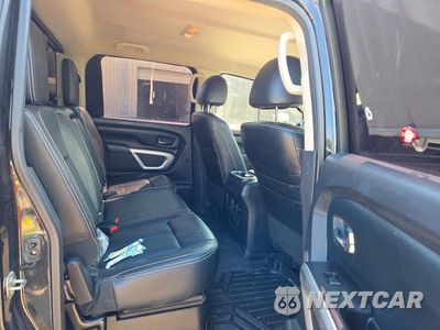 Zdjęcie 10 z 12 samochodu: 2017 NISSAN TITAN XD PRO-4X VIN:1N6BA1F48HN521288 - miniatura