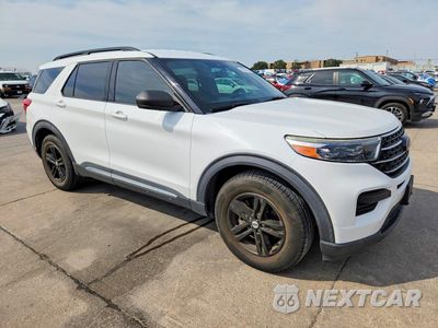 Czwarte zdjęcie samochodu z boku: 2020 FORD EXPLORER XLT VIN:1FMSK7DH2LGB41333 - miniatura