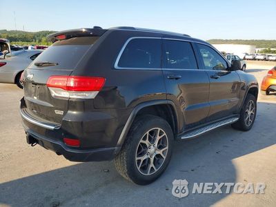 Trzecie zdjęcie samochodu z tyłu: 2018 JEEP GRAND CHEROKEE LIMITED VIN:1C4RJFBTXJC200253 - miniatura