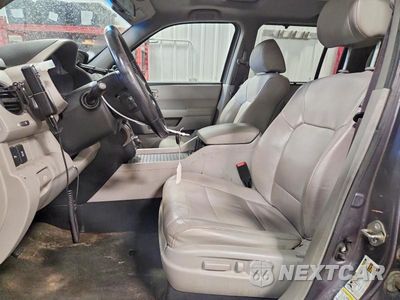 Zdjęcie 7 z 13 samochodu: 2015 HONDA PILOT TOURING VIN:5FNYF4H99FB033956 - miniatura