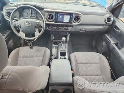 Zdjęcie 8 z 12 samochodu: 2016 TOYOTA TACOMA TRD SPORT VIN:3TMDZ5BN1GM008192 - miniatura