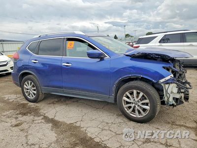 Czwarte zdjęcie samochodu z boku: 2019 NISSAN ROGUE SV VIN:KNMAT2MV2KP517954 - miniatura