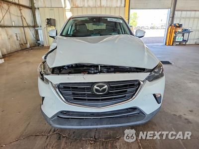 Piąte zdjęcie samochodu w środku: 2021 MAZDA CX-3 SPORT VIN:JM1DKDB76M1513749 - miniatura