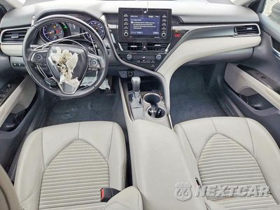 Zdjęcie 8 z 12 samochodu: 2021 TOYOTA CAMRY SE VIN:4T1T11AK4MU492932 - miniatura
