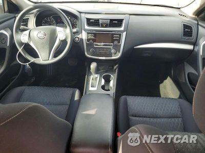 Zdjęcie 8 z 12 samochodu: 2016 NISSAN ALTIMA 2.5 S VIN:1N4AL3AP3GN327293 - miniatura