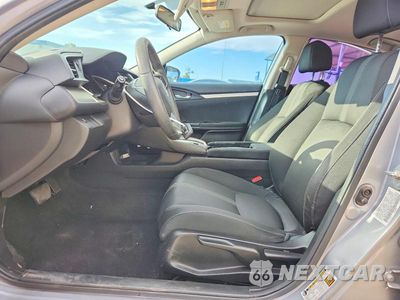 Zdjęcie 7 z 12 samochodu: 2016 HONDA CIVIC EX VIN:19XFC1F3XGE001554 - miniatura