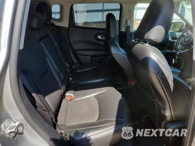 Zdjęcie 10 z 12 samochodu: 2021 JEEP COMPASS LATITUDE VIN:3C4NJDBB7MT586567 - miniatura
