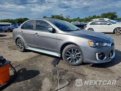 Czwarte zdjęcie samochodu z boku: 2017 MITSUBISHI LANCER ES VIN:JA32U2FU0HU005253 - miniatura