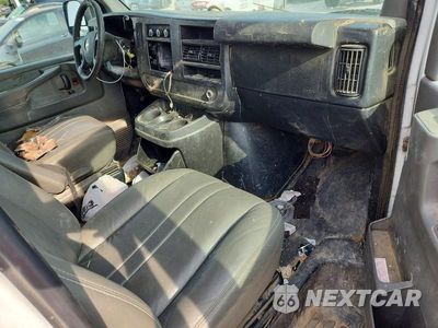 Zdjęcie 8 z 12 samochodu: 2012 CHEVROLET EXPRESS G1500 VIN:1GCSGAF45C1173077 - miniatura