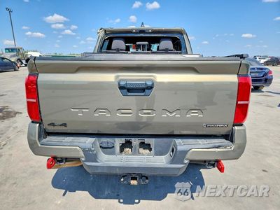 Zdjęcie 6 z 12 samochodu: 2025 TOYOTA TACOMA TRD OFF-ROAD HV VIN:3TYLC5LN3ST022779 - miniatura