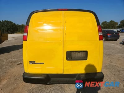 Zdjęcie 6 z 13 samochodu: 2020 CHEVROLET EXPRESS G2500 VIN:1GCWGAFPXL1226884 - miniatura