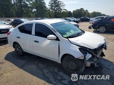 Czwarte zdjęcie samochodu z boku: 2017 NISSAN VERSA 1.6 S PLUS VIN:3N1CN7AP8HL852956 - miniatura