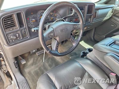 Zdjęcie 8 z 13 samochodu: 2005 GMC SIERRA SL VIN:2GTEC13T651257586 - miniatura