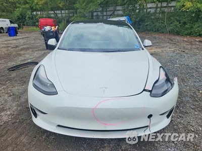 Piąte zdjęcie samochodu w środku: 2023 TESLA MODEL 3 VIN:5YJ3E1EA9PF448688 - miniatura