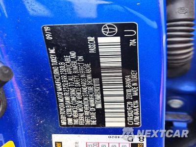 Zdjęcie 14 z 14 samochodu: 2019 TOYOTA C-HR LE VIN:NMTKHMBX9KR101118 - miniatura