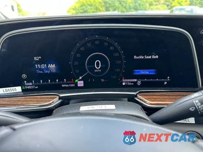 Zdjęcie 9 z 10 samochodu: 2024 CADILLAC ESCALADE ESV LUXURY VIN:1GYS4JKT3RR216017 - miniatura
