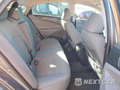Zdjęcie 10 z 13 samochodu: 2012 HYUNDAI SONATA GLS VIN:5NPEB4AC1CH363592 - miniatura