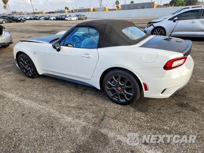 Drugie zdjęcie samochodu z przodu: 2019 FIAT 124 SPIDER CLASSICA VIN:JC1NFAEK7K0140700 - miniatura