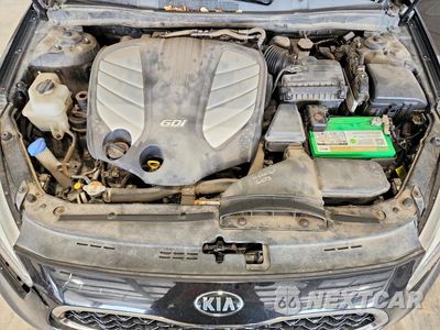 Zdjęcie 11 z 12 samochodu: 2015 KIA CADENZA PREMIUM VIN:KNALN4D78F5197294 - miniatura