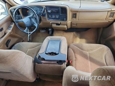 Zdjęcie 8 z 12 samochodu: 1999 GMC NEW SIERRA C1500 VIN:2GTEC19T0X1528314 - miniatura