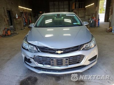 Piąte zdjęcie samochodu w środku: 2016 CHEVROLET CRUZE LS VIN:1G1BC5SM6G7306482 - miniatura