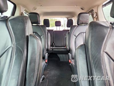 Zdjęcie 10 z 13 samochodu: 2017 CHRYSLER PACIFICA TOURING L VIN:2C4RC1BG4HR627350 - miniatura