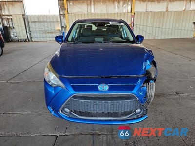 Piąte zdjęcie samochodu w środku: 2019 TOYOTA YARIS LE VIN:3MYDLBYV8KY501409 - miniatura