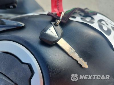 Zdjęcie 8 z 9 samochodu: 2017 KAWASAKI ER650 H VIN:JKAEREH15HDA05170 - miniatura
