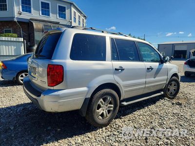 Trzecie zdjęcie samochodu z tyłu: 2005 HONDA PILOT EXL VIN:5FNYF18595B037256 - miniatura