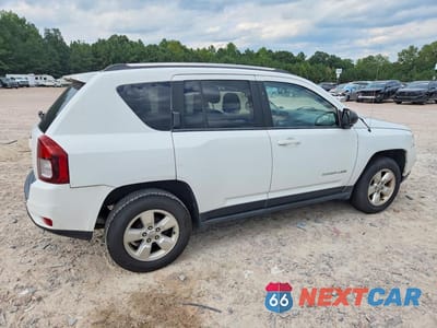 Trzecie zdjęcie samochodu z tyłu: 2014 JEEP COMPASS SPORT VIN:1C4NJCBA7ED743006 - miniatura