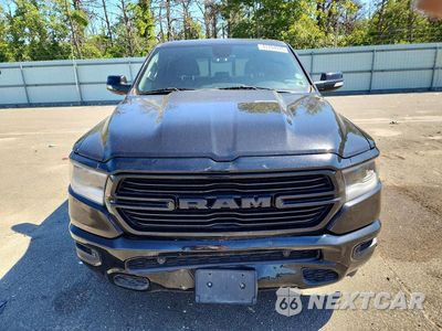 Piąte zdjęcie samochodu w środku: 2019 RAM 1500 BIG HORN/LONE STAR VIN:1C6SRFFT7KN805462 - miniatura