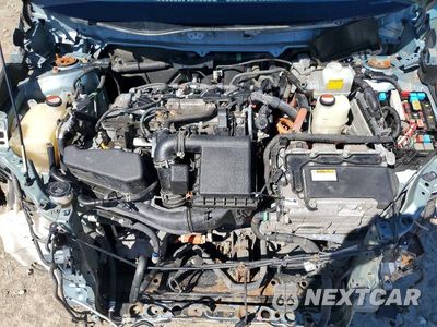 Zdjęcie 11 z 13 samochodu: 2015 TOYOTA PRIUS TWO VIN:JTDKN3DU0F1949110 - miniatura