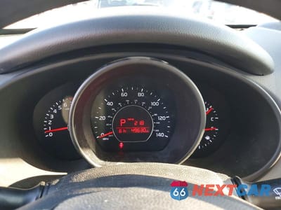 Zdjęcie 9 z 13 samochodu: 2014 KIA SOUL BASE VIN:KNDJN2A22E7010481 - miniatura