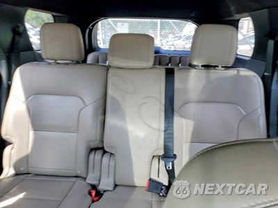 Zdjęcie 10 z 14 samochodu: 2018 FORD EXPLORER XLT VIN:1FM5K8D82JGB35029 - miniatura