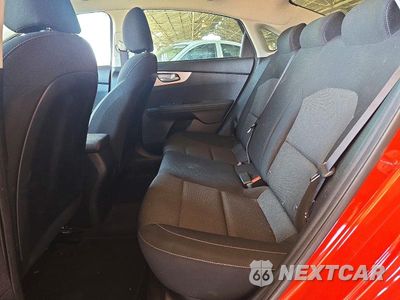 Zdjęcie 10 z 12 samochodu: 2022 KIA FORTE LXS VIN:3KPF24AD6NE485207 - miniatura