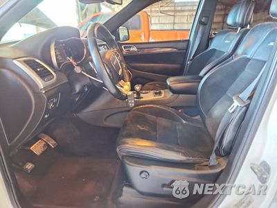 Zdjęcie 7 z 13 samochodu: 2015 JEEP GRAND CHEROKEE SRT-8 VIN:1C4RJFDJ6FC190520 - miniatura