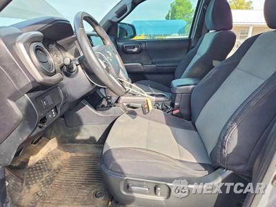 Zdjęcie 7 z 12 samochodu: 2021 TOYOTA TACOMA TRD OFF-ROAD VIN:5TFCZ5AN5MX249952 - miniatura