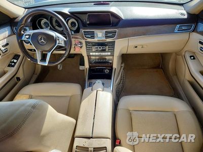 Zdjęcie 8 z 12 samochodu: 2014 MERCEDES-BENZ E 350 VIN:WDDHF5KB9EA817939 - miniatura