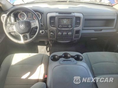 Zdjęcie 8 z 12 samochodu: 2018 RAM 1500 ST VIN:1C6RR7FG4JS282201 - miniatura