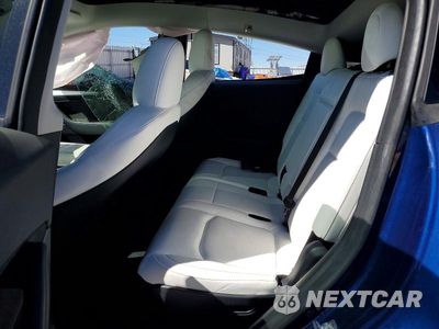 Zdjęcie 10 z 13 samochodu: 2023 TESLA MODEL Y VIN:7SAYGAEE2PF945068 - miniatura