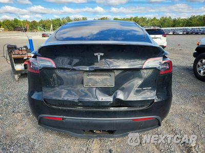 Zdjęcie 6 z 13 samochodu: 2023 TESLA MODEL Y VIN:7SAYGDEE7PF760225 - miniatura