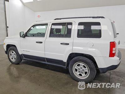 Drugie zdjęcie samochodu z przodu: 2014 JEEP PATRIOT SPORT VIN:1C4NJPBA3ED881438 - miniatura