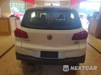 Zdjęcie 6 z 13 samochodu: 2017 VOLKSWAGEN TIGUAN WOLFSBURG VIN:WVGSV7AX3HW500169 - miniatura