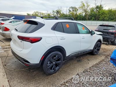 Trzecie zdjęcie samochodu z tyłu: 2022 BUICK ENVISION ESSENCE VIN:LRBFZPR46ND158999 - miniatura