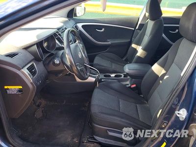 Zdjęcie 7 z 12 samochodu: 2016 HYUNDAI ELANTRA GT BASE VIN:KMHD35LH3GU284245 - miniatura