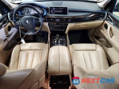 Zdjęcie 8 z 13 samochodu: 2014 BMW X5 XDRIVE50I VIN:5UXKR6C56E0J72113 - miniatura