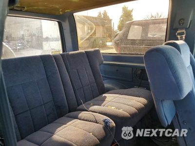 Zdjęcie 10 z 13 samochodu: 1988 FORD BRONCO II VIN:1FMCU14T6JUC65801 - miniatura