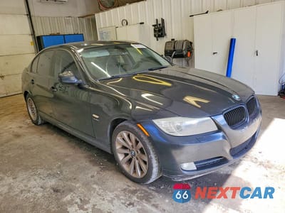 Czwarte zdjęcie samochodu z boku: 2011 BMW 328 XI SULEV VIN:WBAPK5C5XBA656438 - miniatura