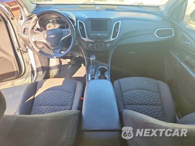 Zdjęcie 8 z 13 samochodu: 2019 CHEVROLET EQUINOX LT VIN:3GNAXKEV3KS627794 - miniatura
