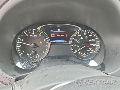 Zdjęcie 9 z 12 samochodu: 2017 NISSAN ALTIMA 2.5 S VIN:1N4AL3AP5HC493456 - miniatura